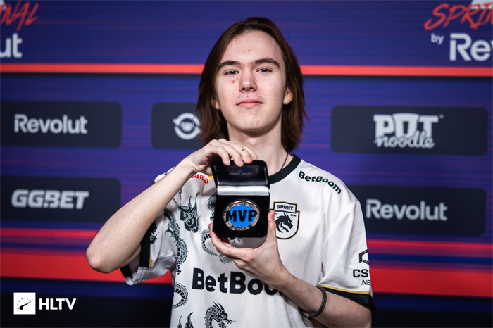 却依旧保持 却依旧保持